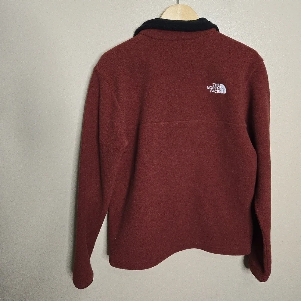 The North Face Men's Birch Bowl Quarter Zip Sweatshirt